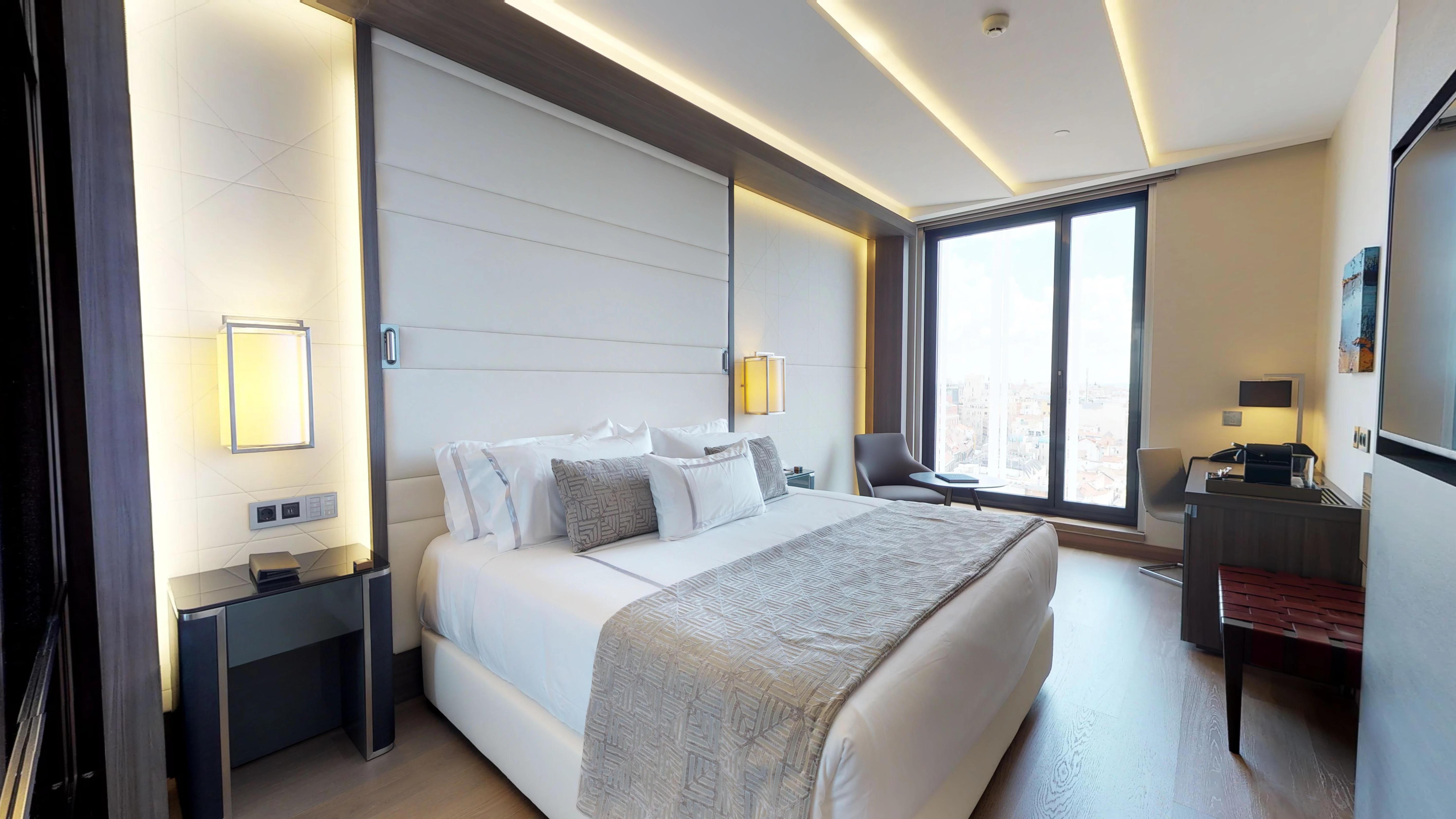 Vp Plaza Espana Design Madrid Exterior photo Deluxe room
