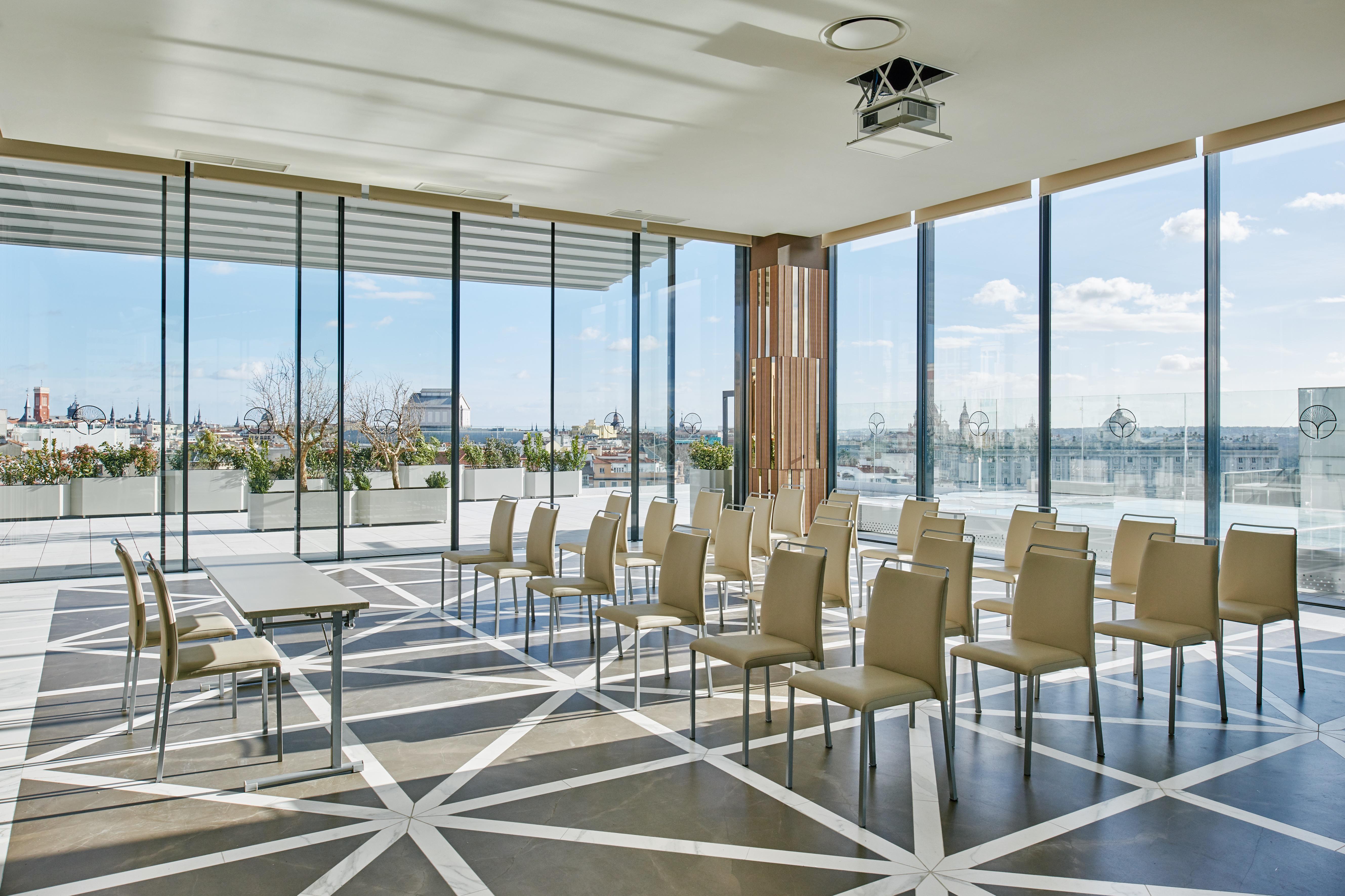 Vp Plaza Espana Design Madrid Exterior photo The Sky Room